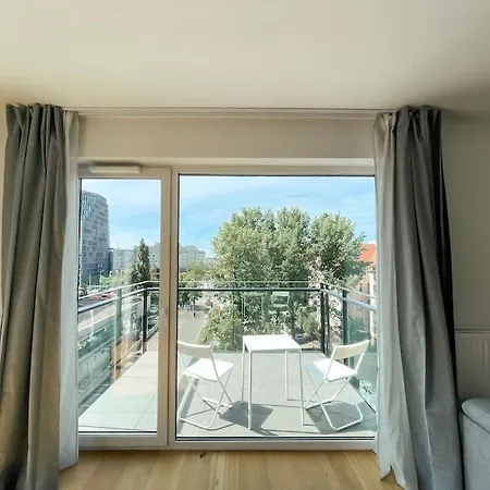 شقة The Bridge Company Loft 1 - 74m2